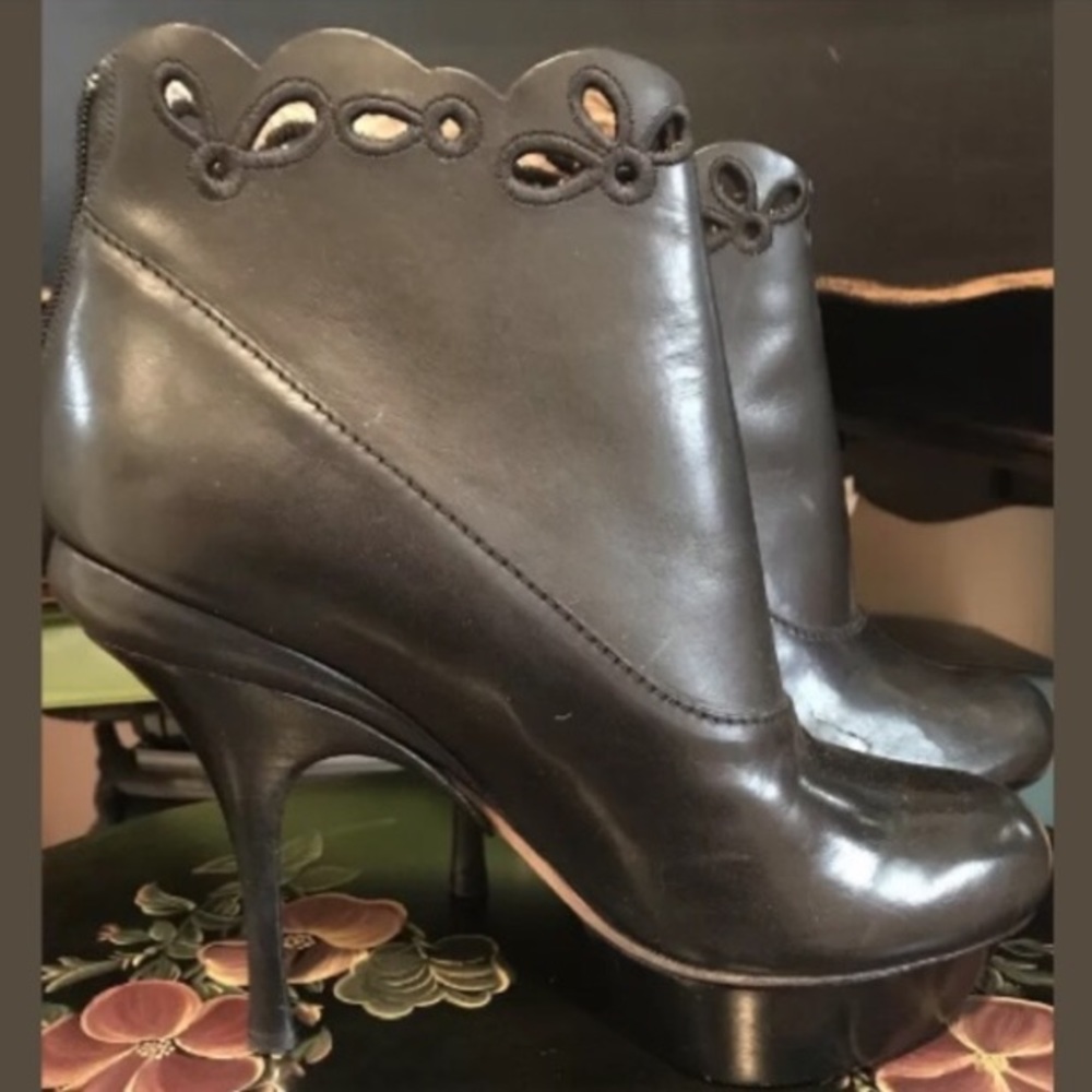 Nina Ricci platform boots new size 40